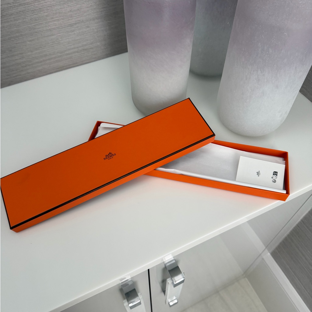 Herms Signature Orange Box 13x35x1 Brand New
